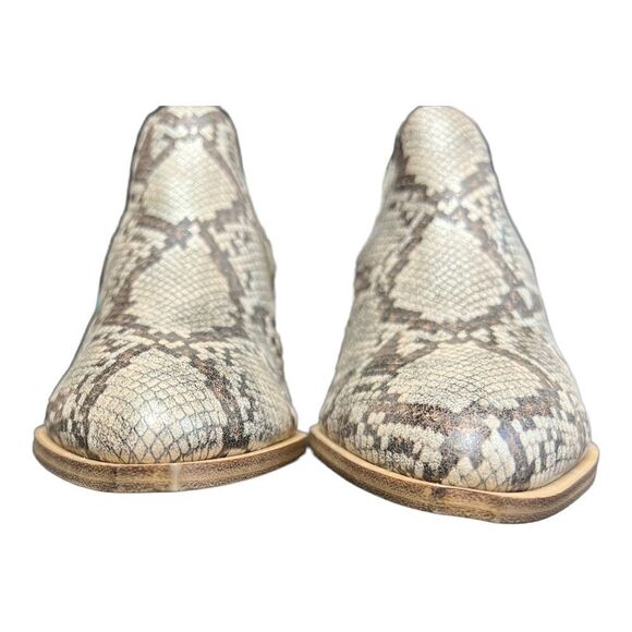 Chinese Laundry Fortune Bootie in Tan Snake Print - Picture 2 of 10